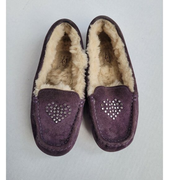 UGG AUSTRALIA MOCCASSINS SLIPPERS ANNMARIE HEART SHOES - Picture 4 of 8